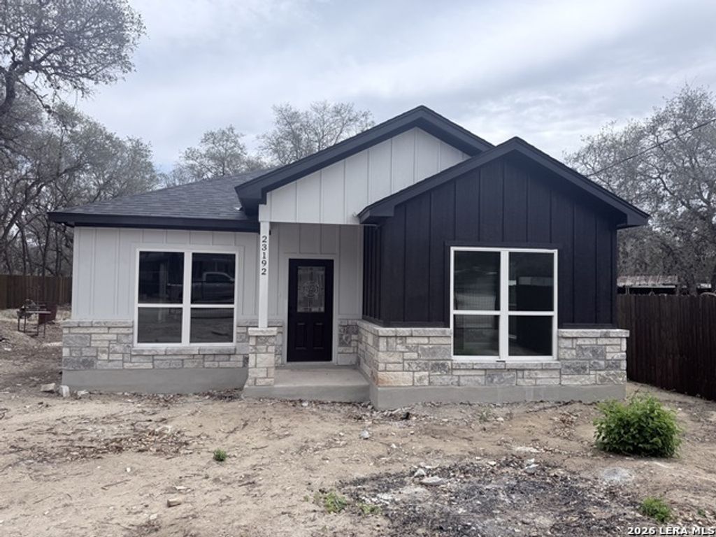 23190 Possum Trot, San Antonio