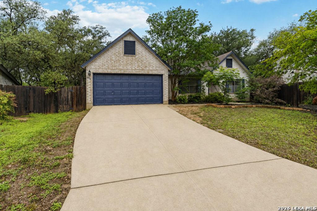 10903 Bristle Oak Dr, San Antonio
