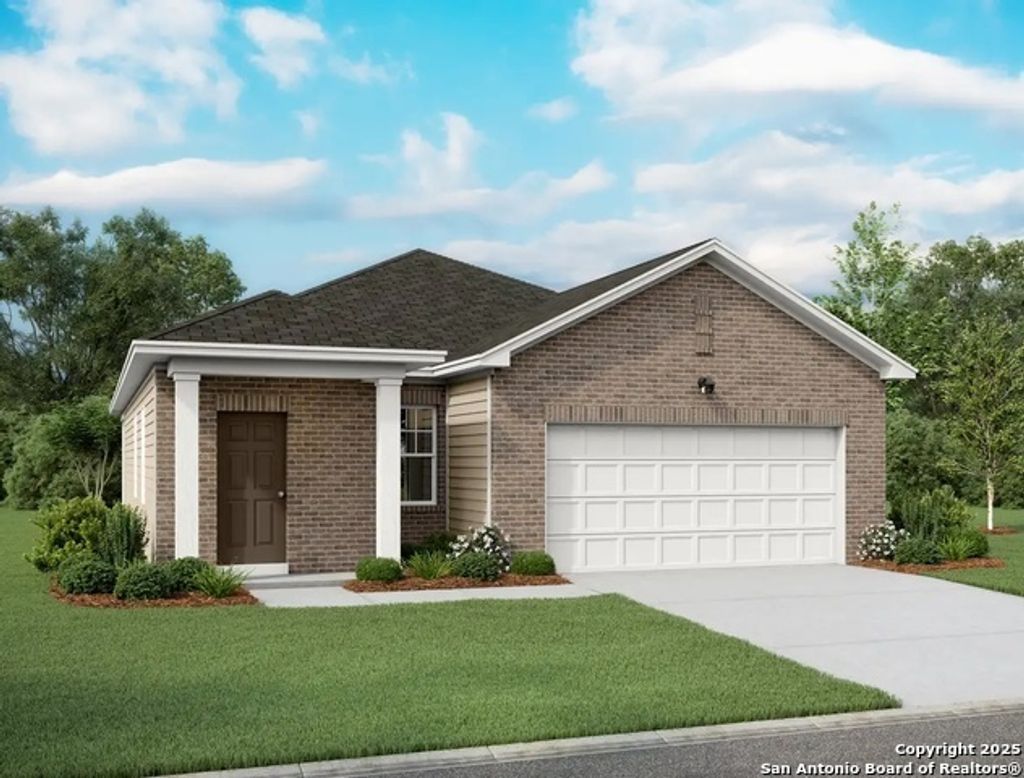136 Dionicio Loop, Seguin