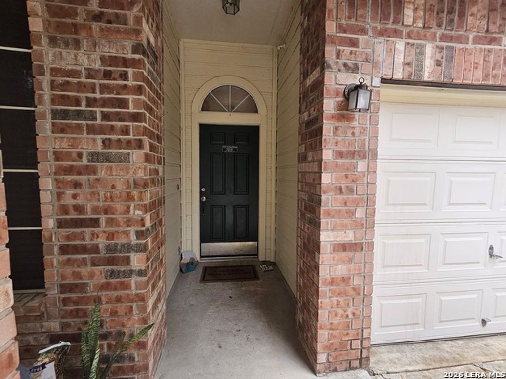 6114 Briscoe Leaf, San Antonio