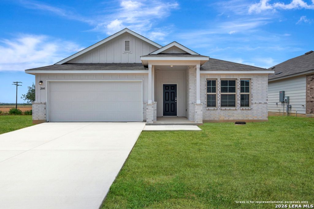 2848 Cavern Grove, Seguin