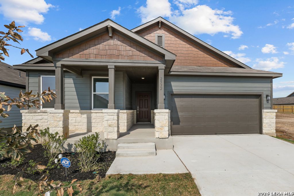 2532 Heritance Pass, Seguin