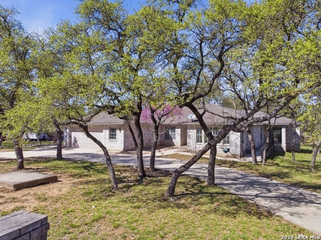 403 Slumber Pass, San Antonio