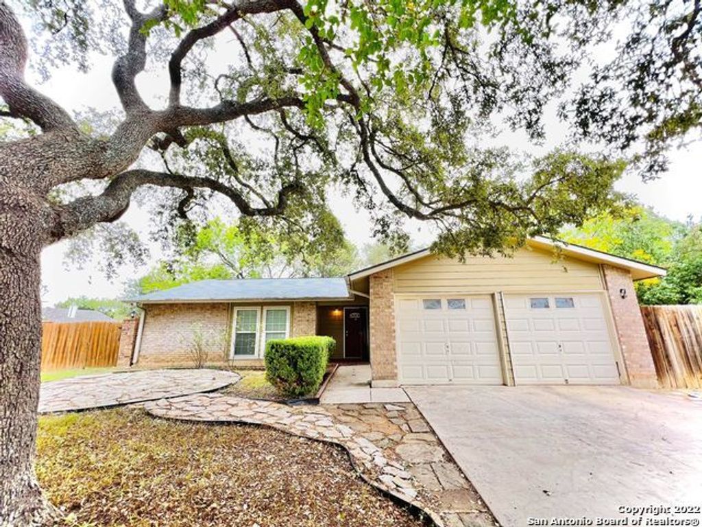 10445 Country Breeze, San Antonio