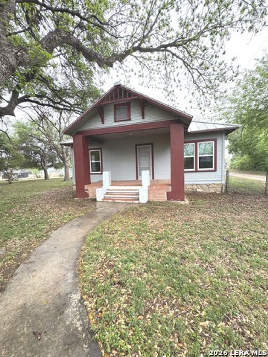265 County Road 5227, Hondo