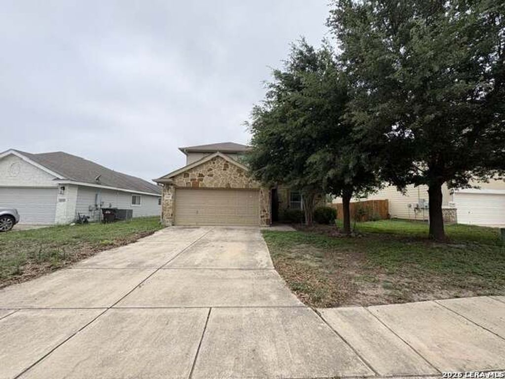 3107 Thunder Gulch, San Antonio
