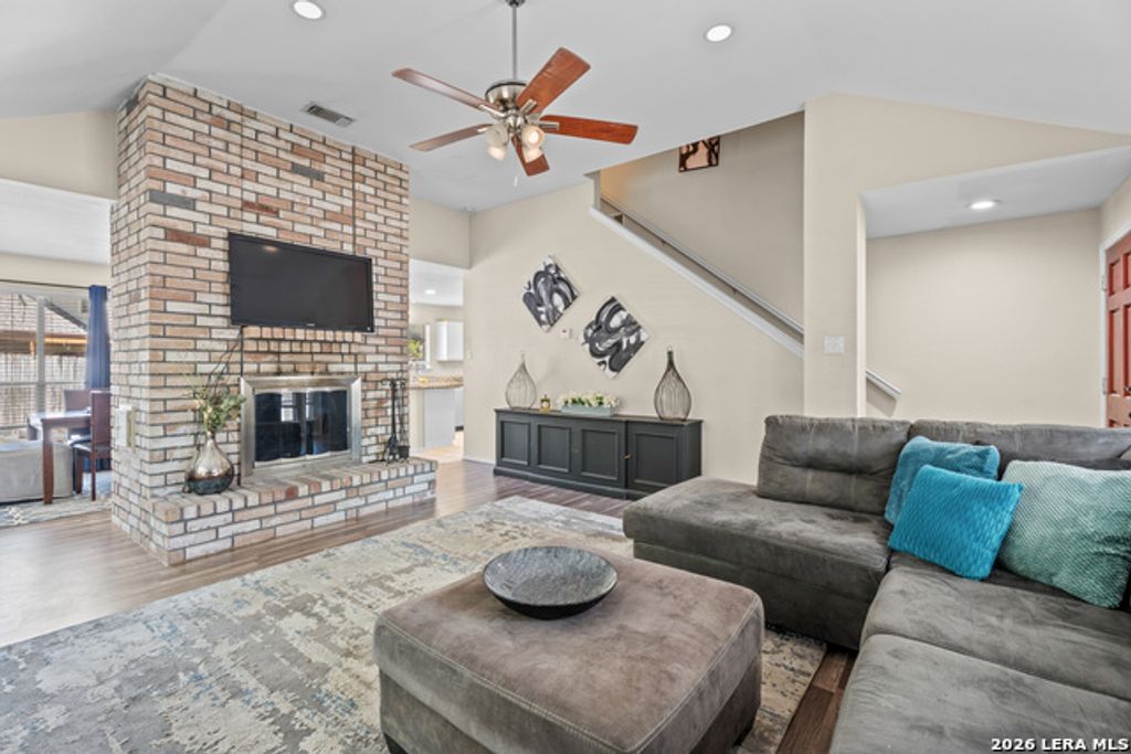 9219 Broxton Drive, San Antonio