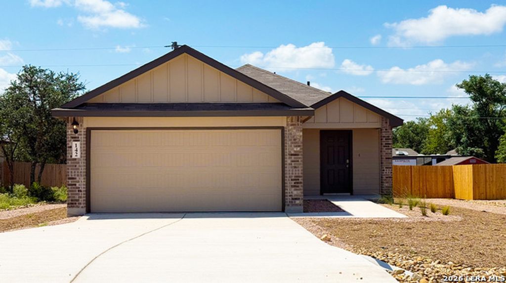 142 Lilli's Lane, Comfort