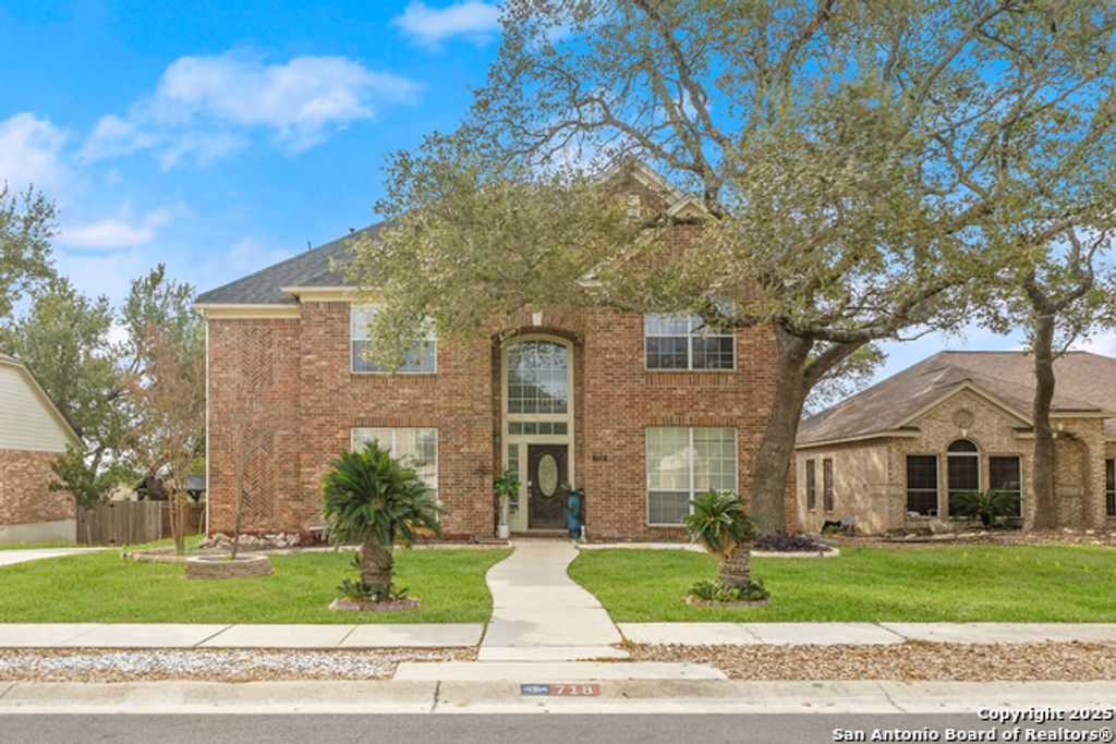 718 Wildgrove Ln, San Antonio