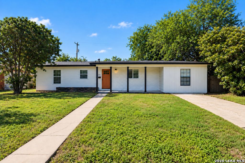 258 Antrim Dr, San Antonio