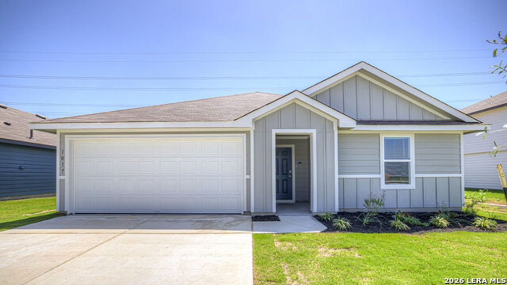 1017 Village Run, Seguin