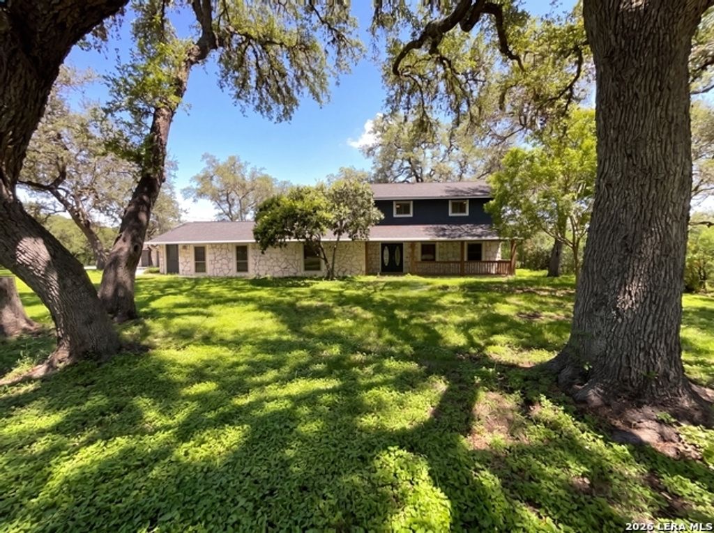 15422 Geronimo Loop, San Antonio