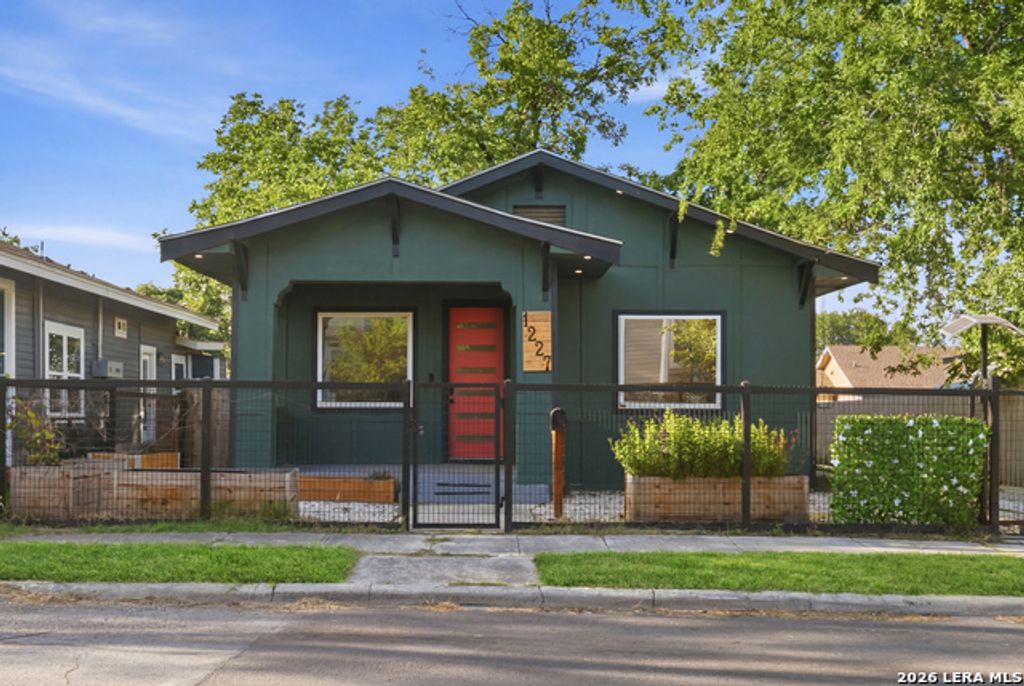 1227 Burnet Street, San Antonio