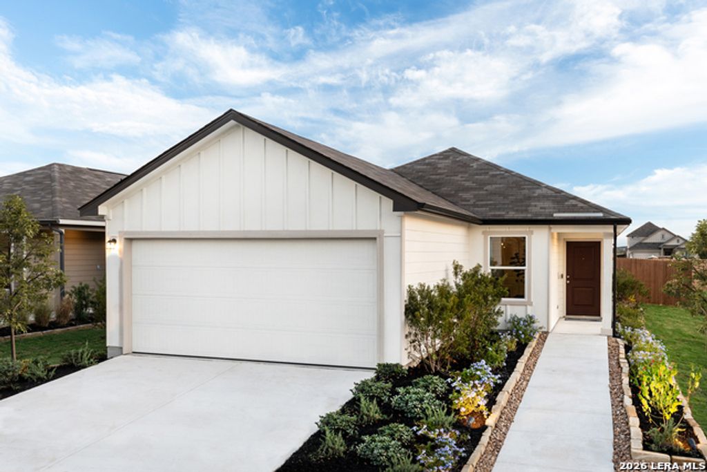 405 Sunrise Park, Seguin
