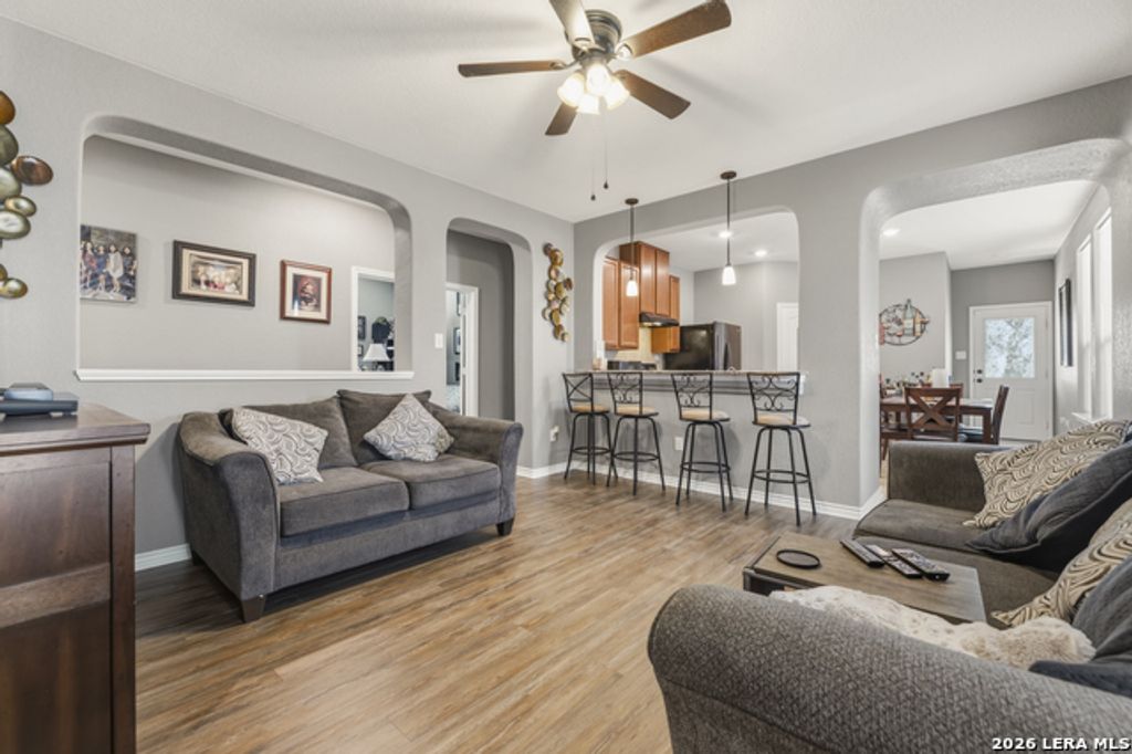 6818 Beltran Pass, San Antonio