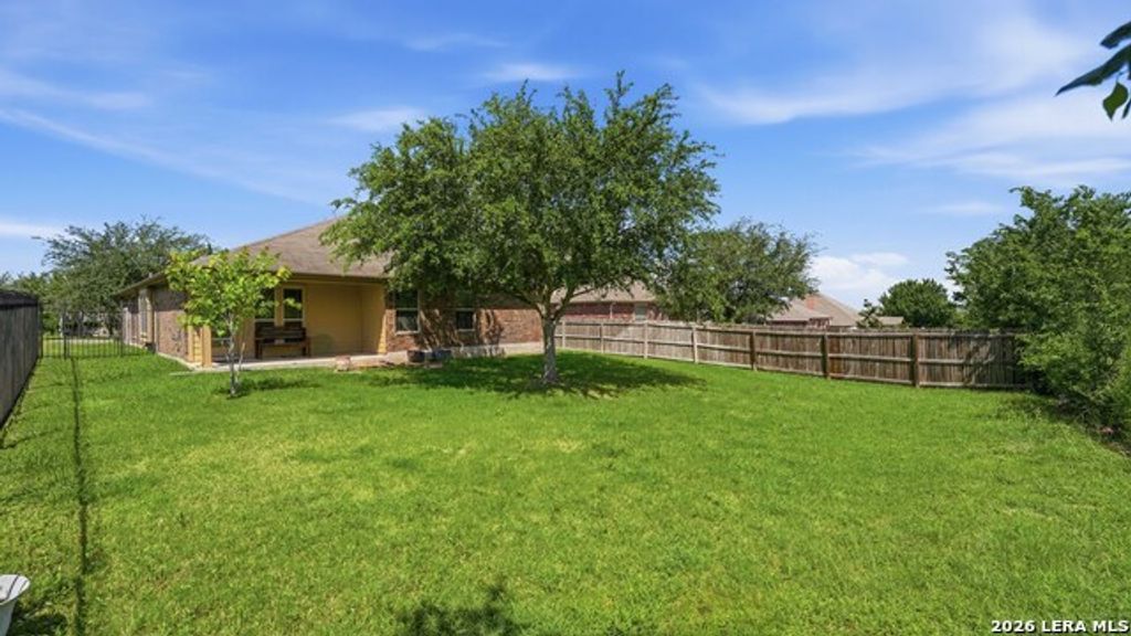6069 Covers Cv, Schertz