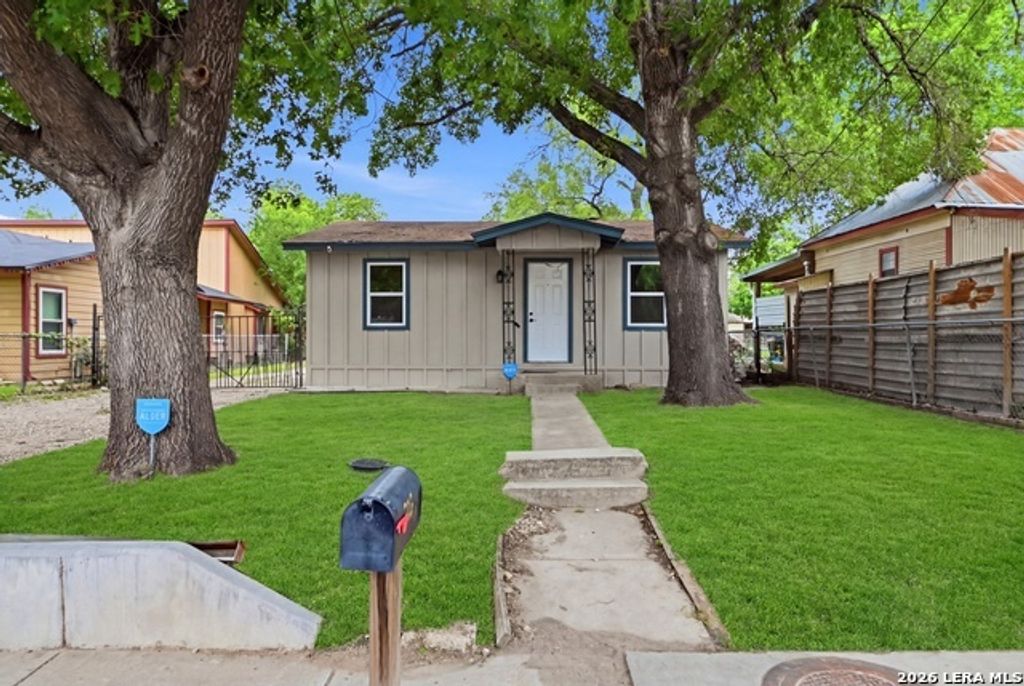 715 W Vestal Pl, San Antonio