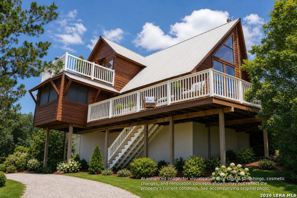 620 County Road 242, Hondo