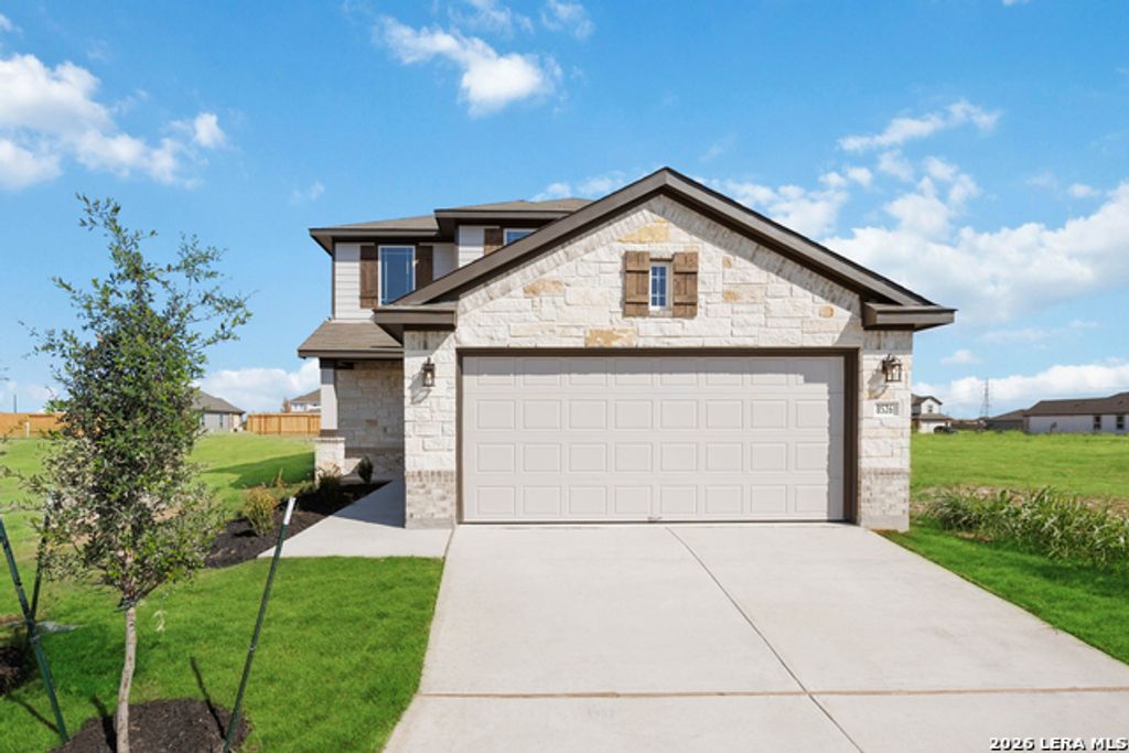 8526 Red Hawk Loop, San Antonio