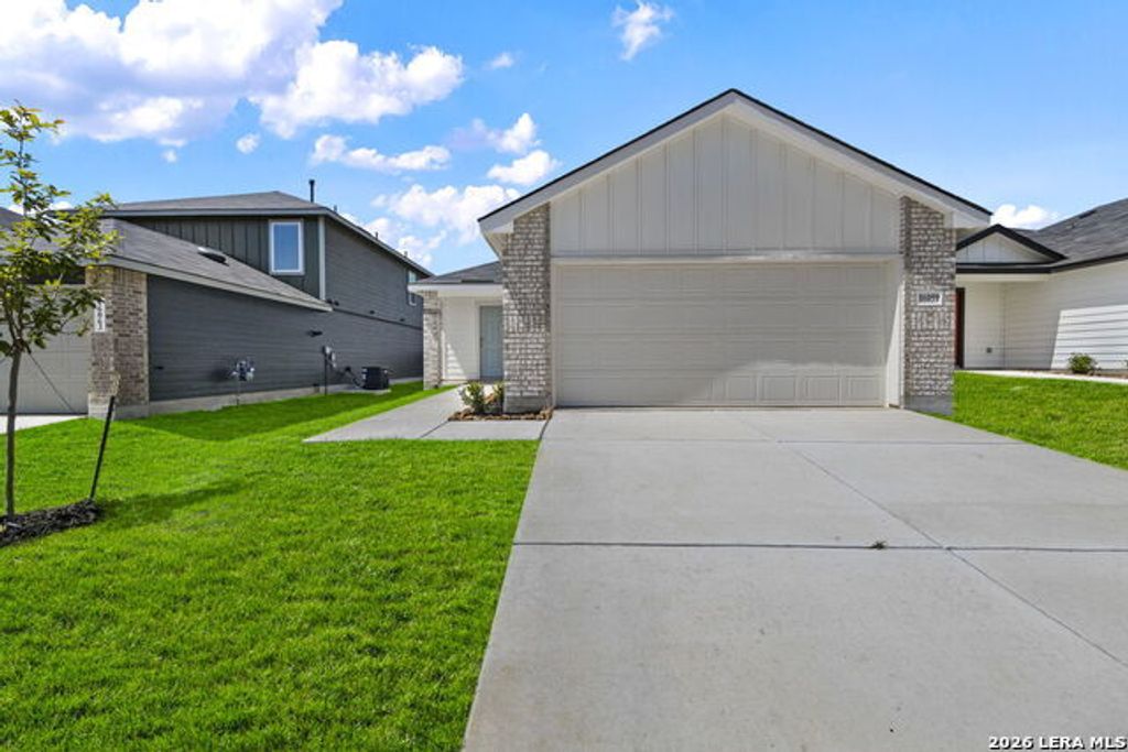 16059 Mahogany Way, Elmendorf