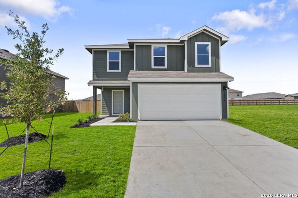1034 Gladys Run, Seguin