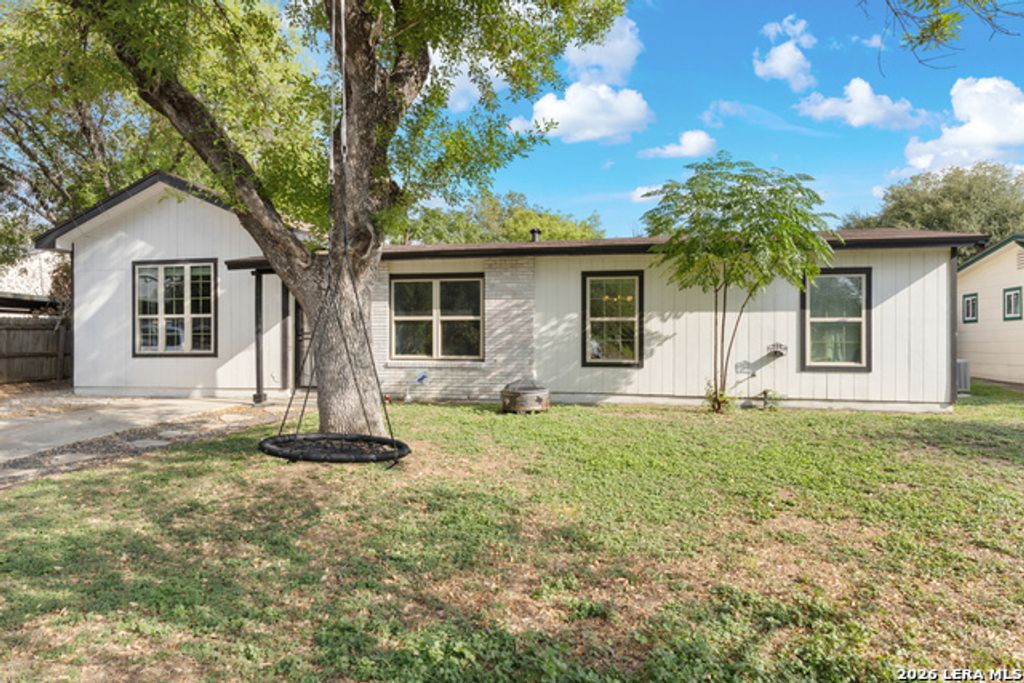 519 Sandalwood, San Antonio
