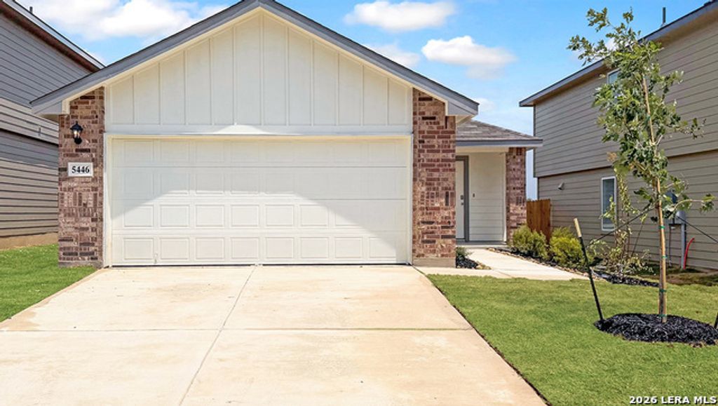 5446 Hubbardston, San Antonio