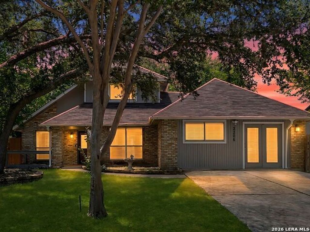 2206 Peach Blossom Street, San Antonio