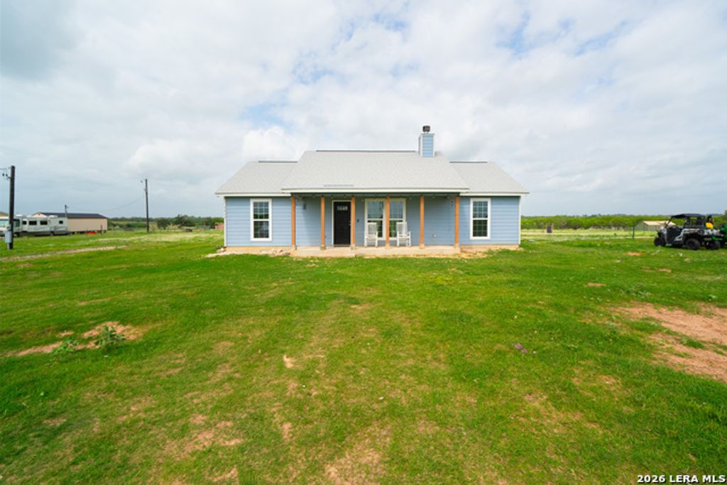 2948 Fm 1922, Floresville
