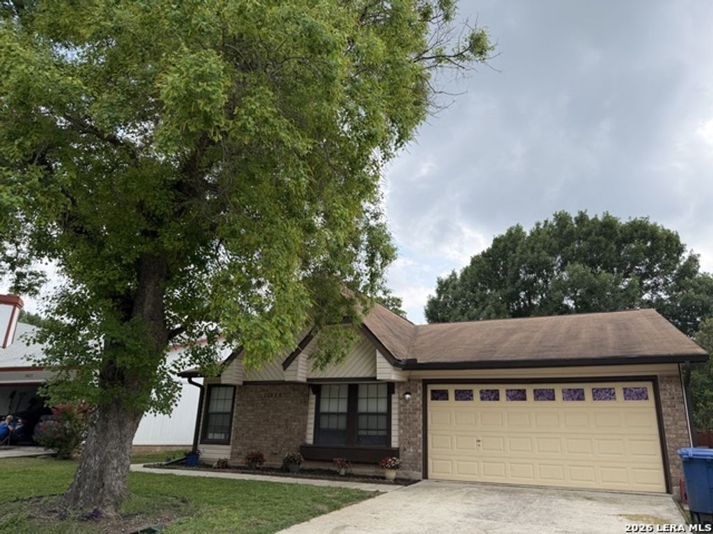 10626 Horn Blvd, San Antonio