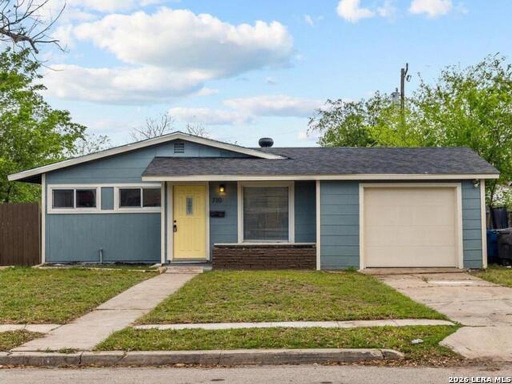 710 Byrnes Dr, San Antonio