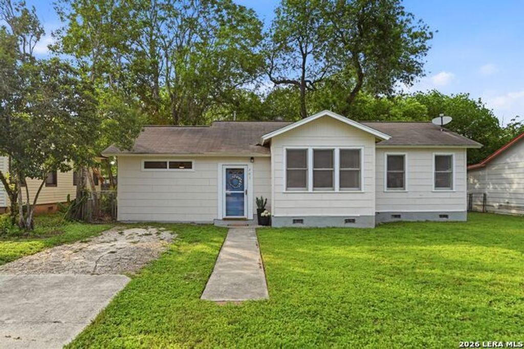 303 Aero Ave, Schertz