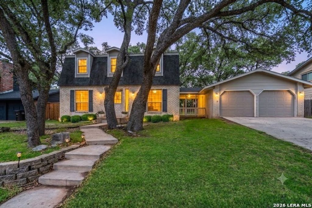 2114 Oak Wild Street, San Antonio