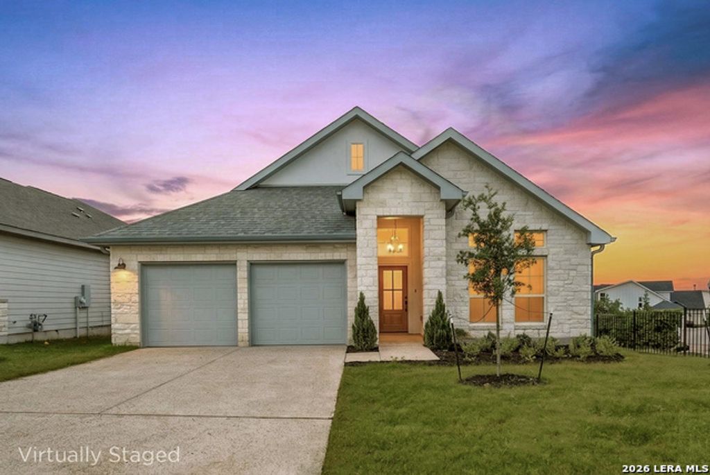 1801 N Chateau, Kerrville