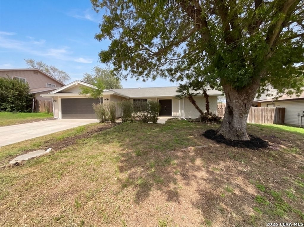 1154 S Ellison Dr, San Antonio