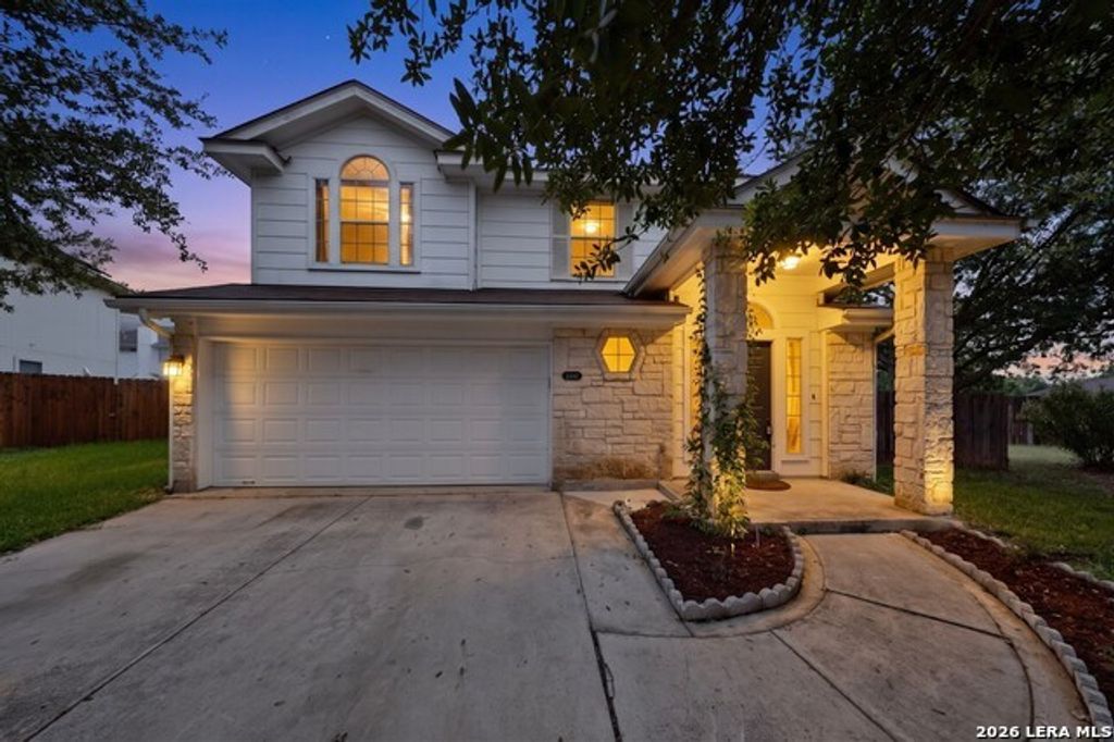 8903 Gallop Leap, San Antonio