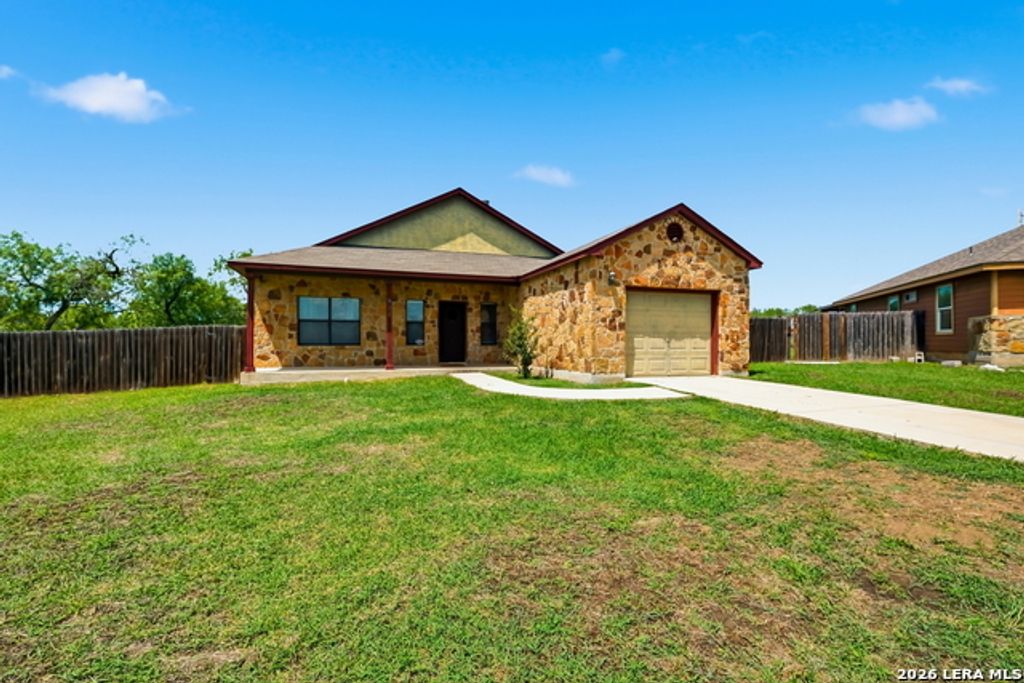 531 Indian Xing, Jourdanton