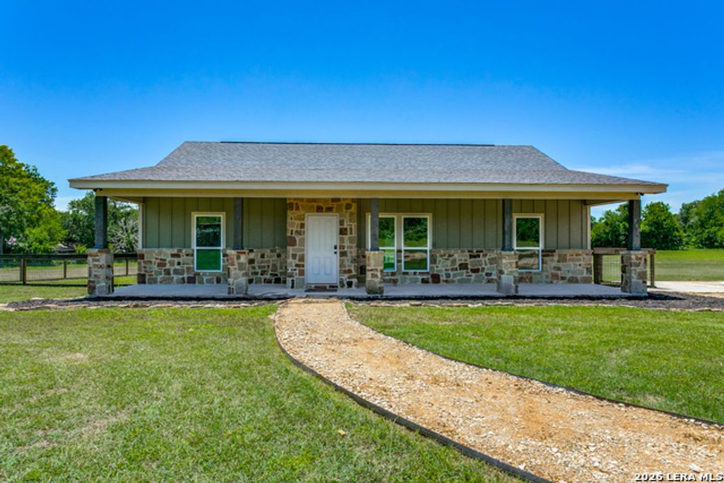 768 Burges St, Seguin