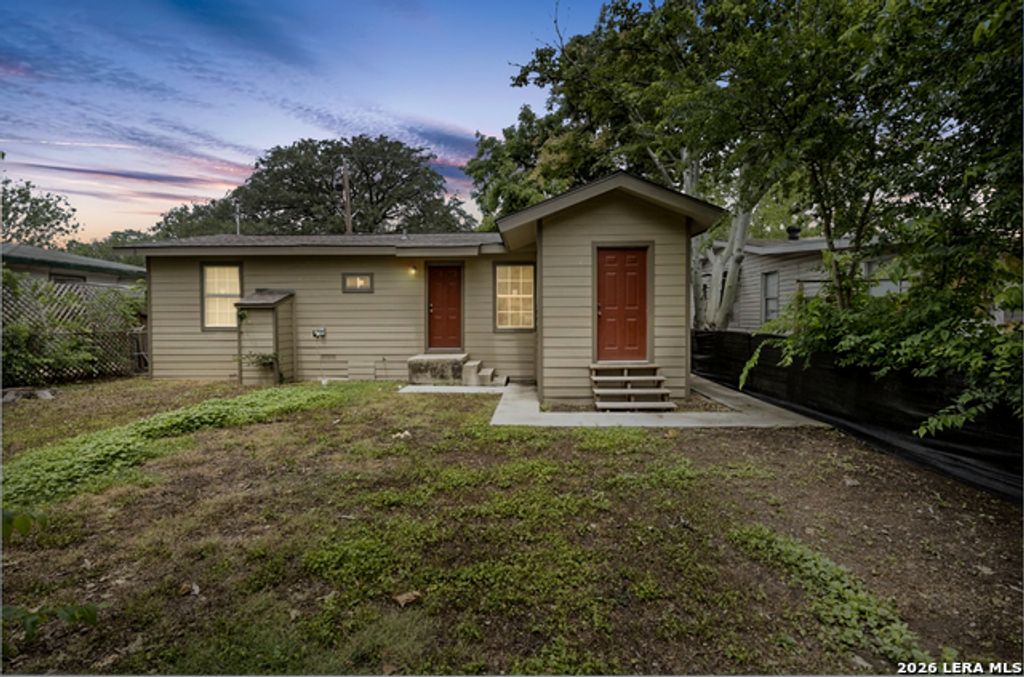 116 Ricardo St, San Antonio