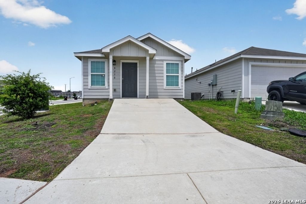 8230 Piedra Medina, San Antonio