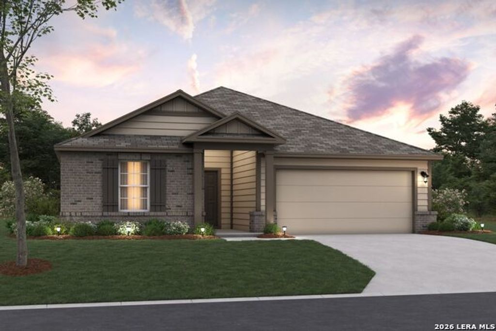 1032 Eagle Crossing, Seguin