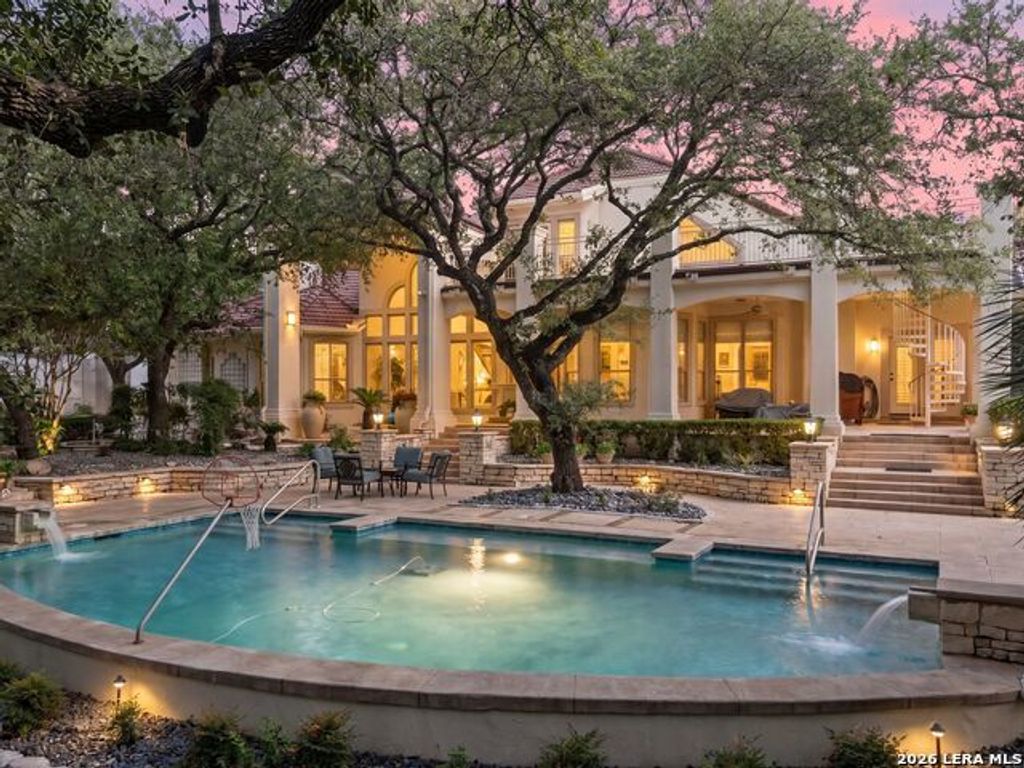 68 Eton Green Circle, San Antonio