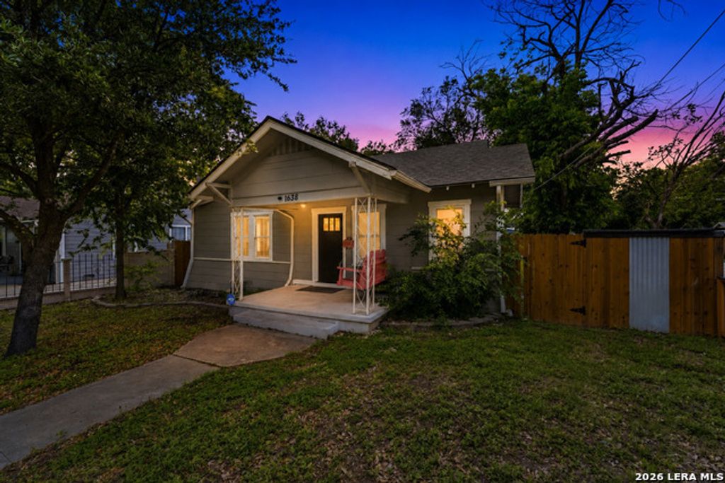 1638 Santa Monica St, San Antonio