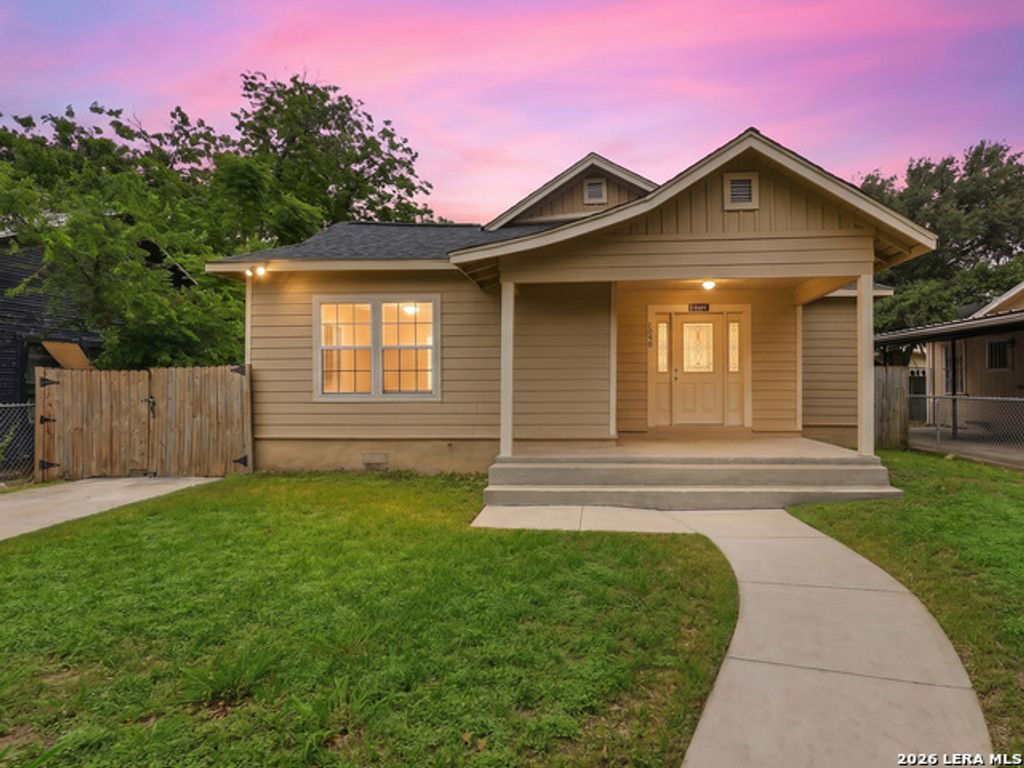 1030 W Winnipeg Ave, San Antonio