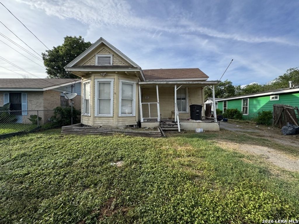 1027 Vermont St, San Antonio