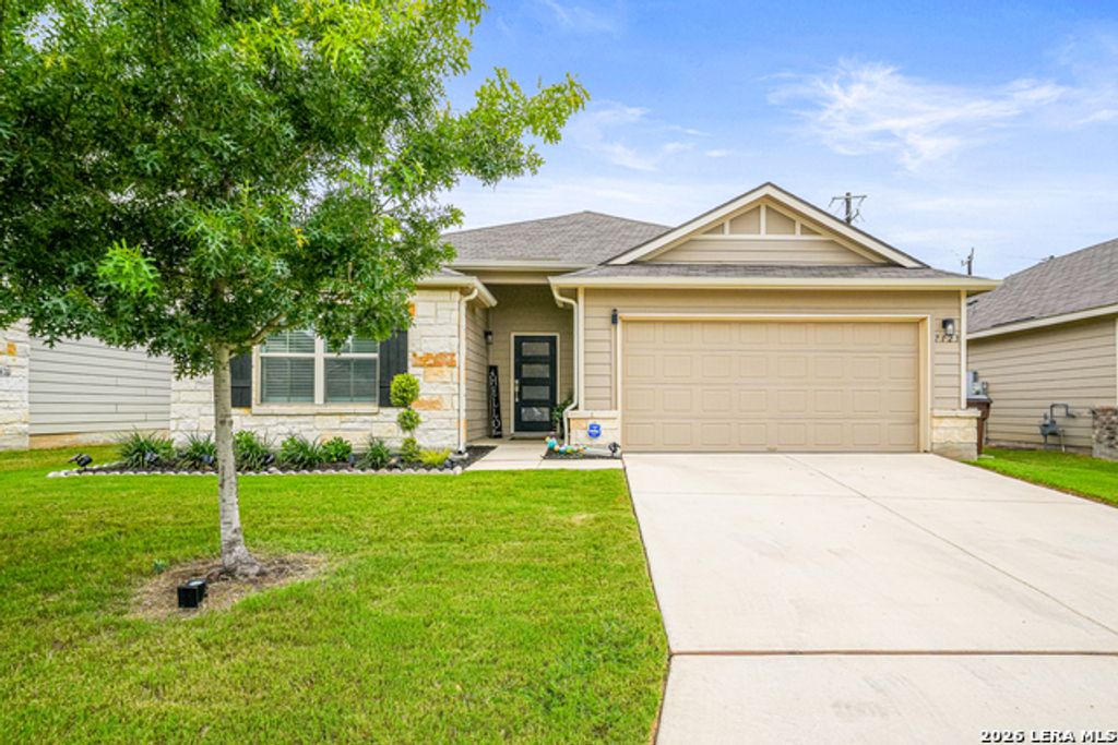 7123 Pioneer Rock, San Antonio