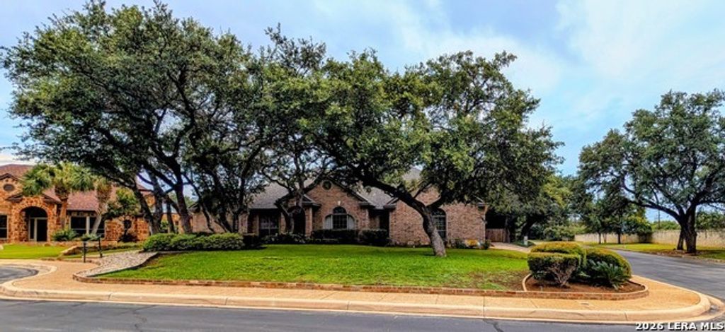 13407 Heights Hall, San Antonio