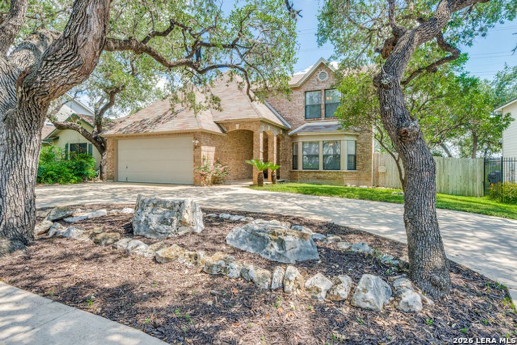 2214 Stallion Run, San Antonio