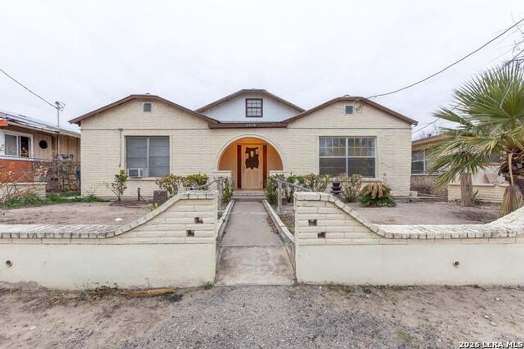 1576 El Indio Hwy, Eagle Pass