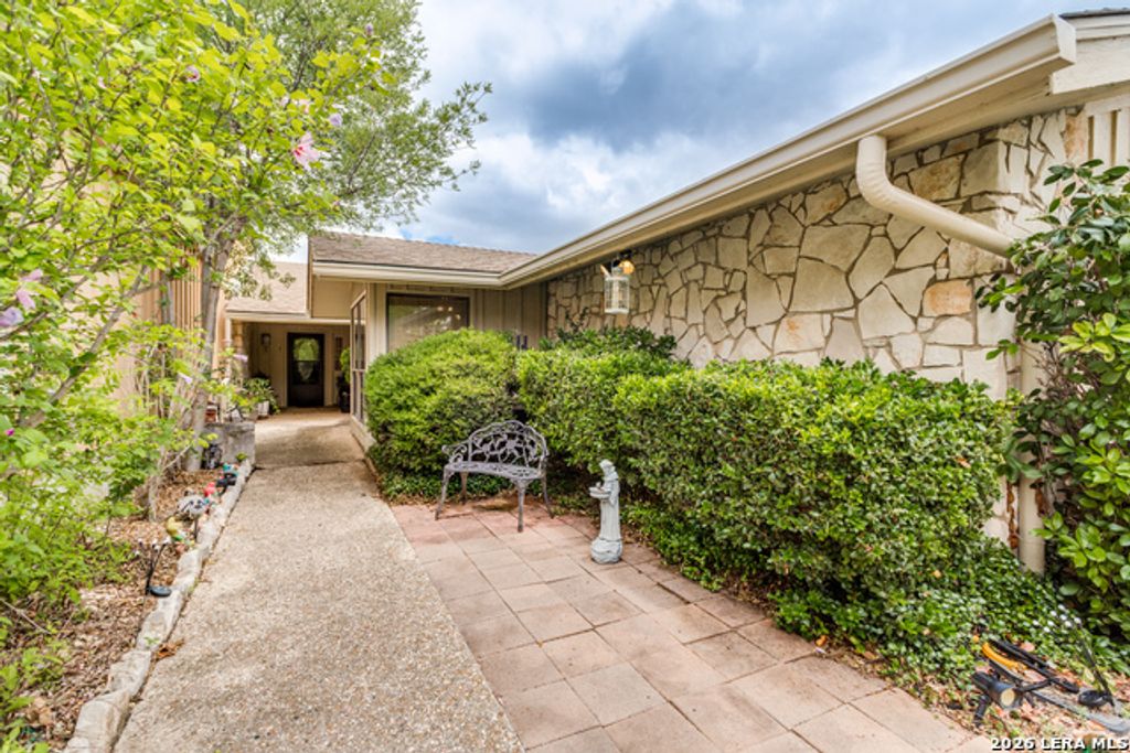 510 Fairway Dr, Kerrville